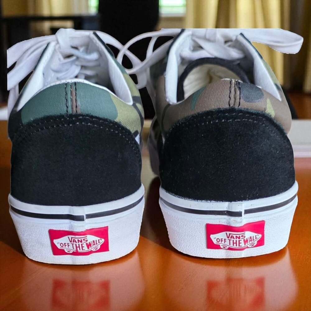 VAN'S OLD SKOOL (7.5//9) Unisex Low Skate Camo Canvas Black Suede - Picture 6 of 11